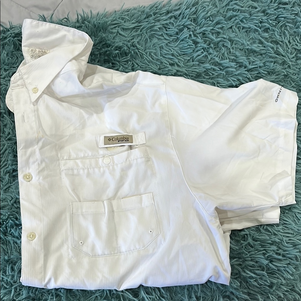 Columbia White Casual Button Down Shirt